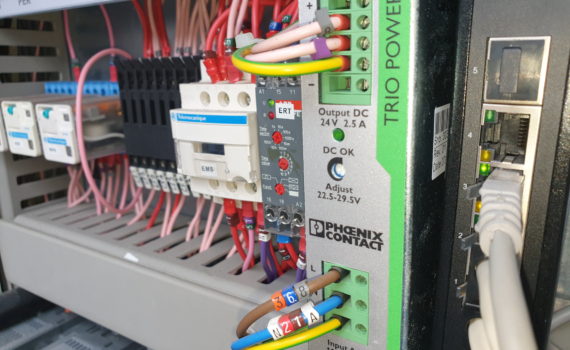 Chiller refurbishment company electronic components in electrical panel